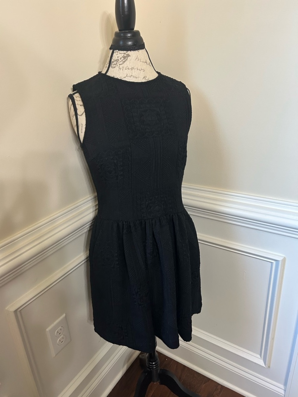 Zara Black Sleeveless, Patterned, Textured Mini Dress